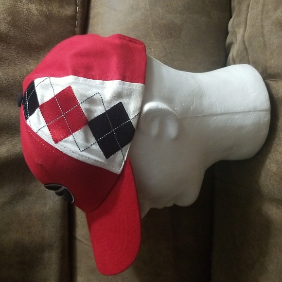 HAT - Picture 3 of 5